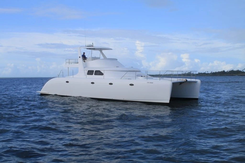 Катамаран No Worries 23 &mdash; Sparks Life Worldwide