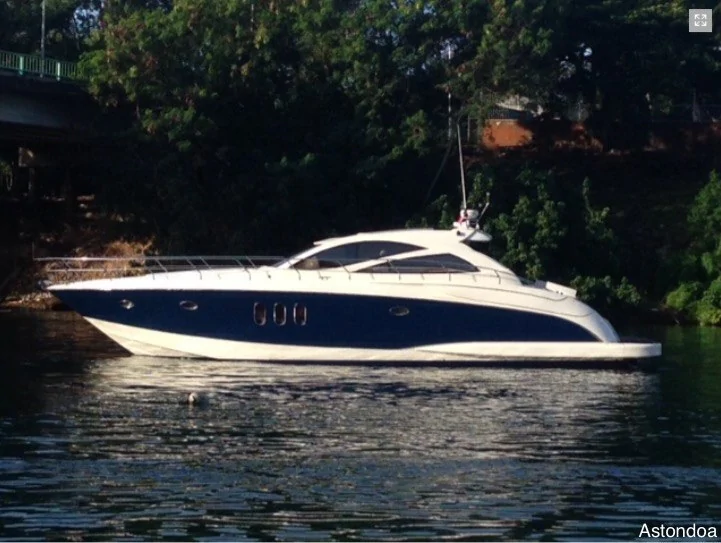 Моторная яхта Astandoa 9 &mdash; Sparks Life Worldwide