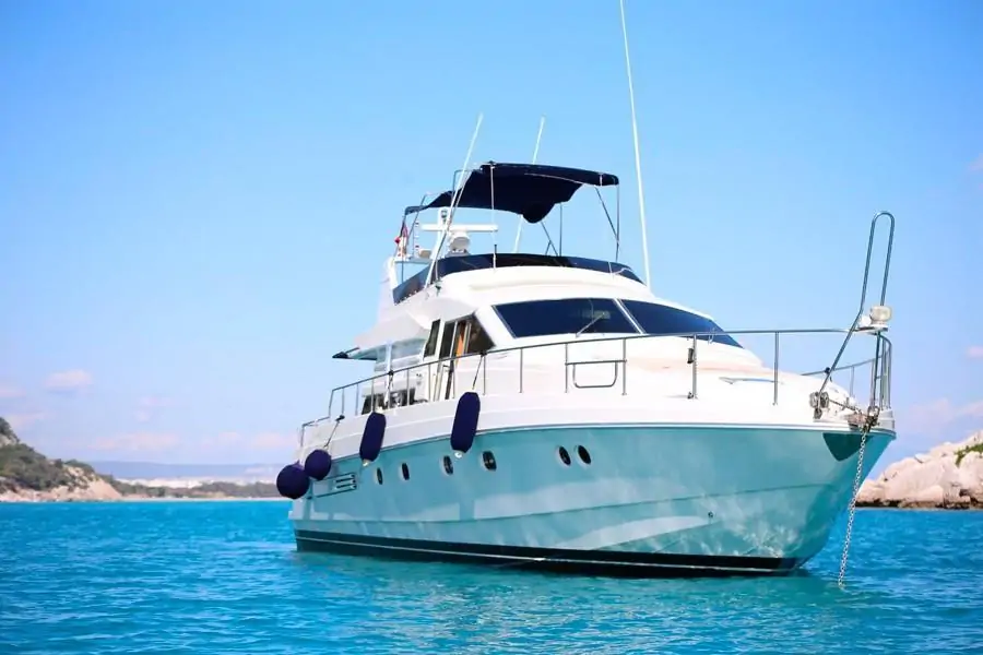 Моторная яхта NAUTICA OCEANIS 9 &mdash; Sparks Life Worldwide