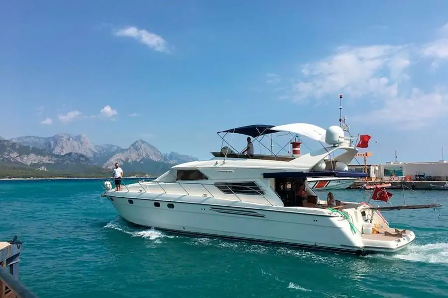 Motor yacht TUALEN 1 1 &mdash; Sparks Life Worldwide