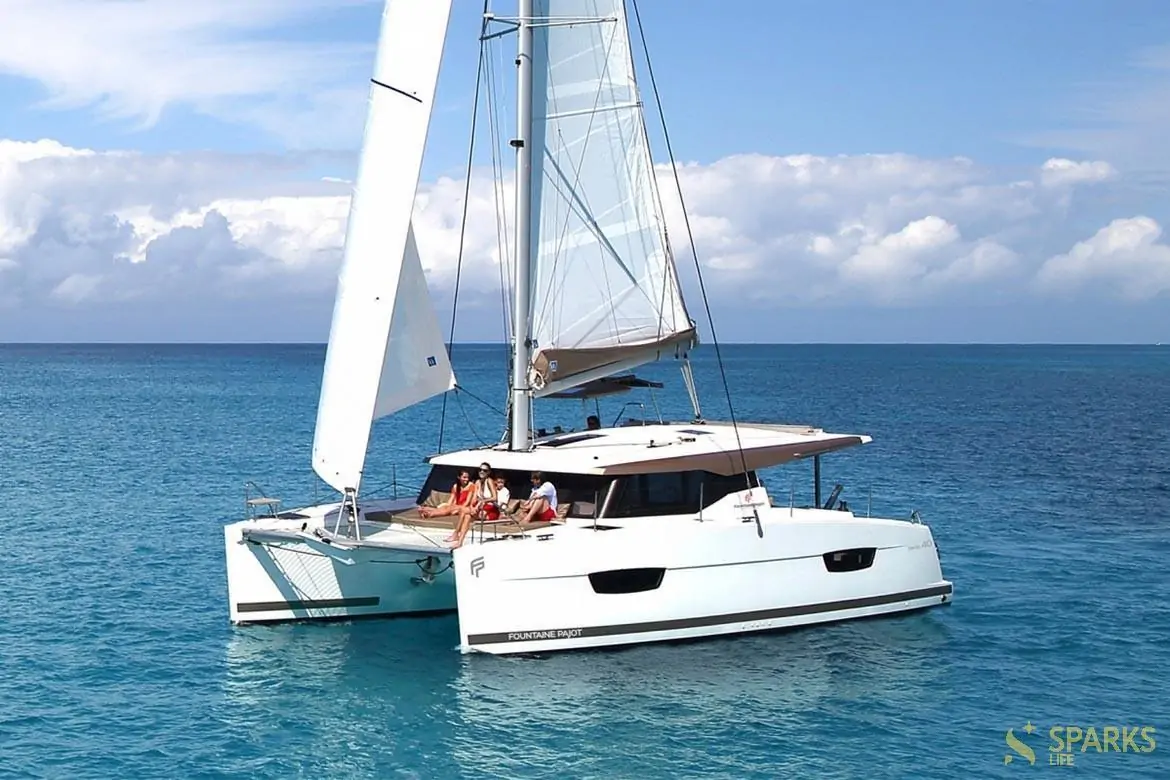 Catamaran EL CARMINO 21 &mdash; Sparks Life Worldwide