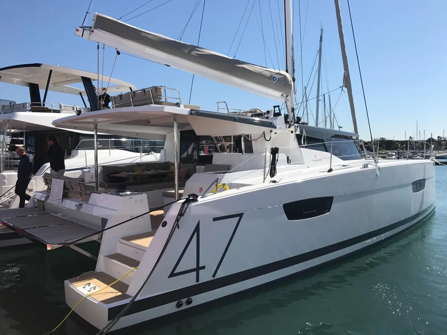 Катамаран Fountaine Pajot Saona 47 13 &mdash; Sparks Life Worldwide