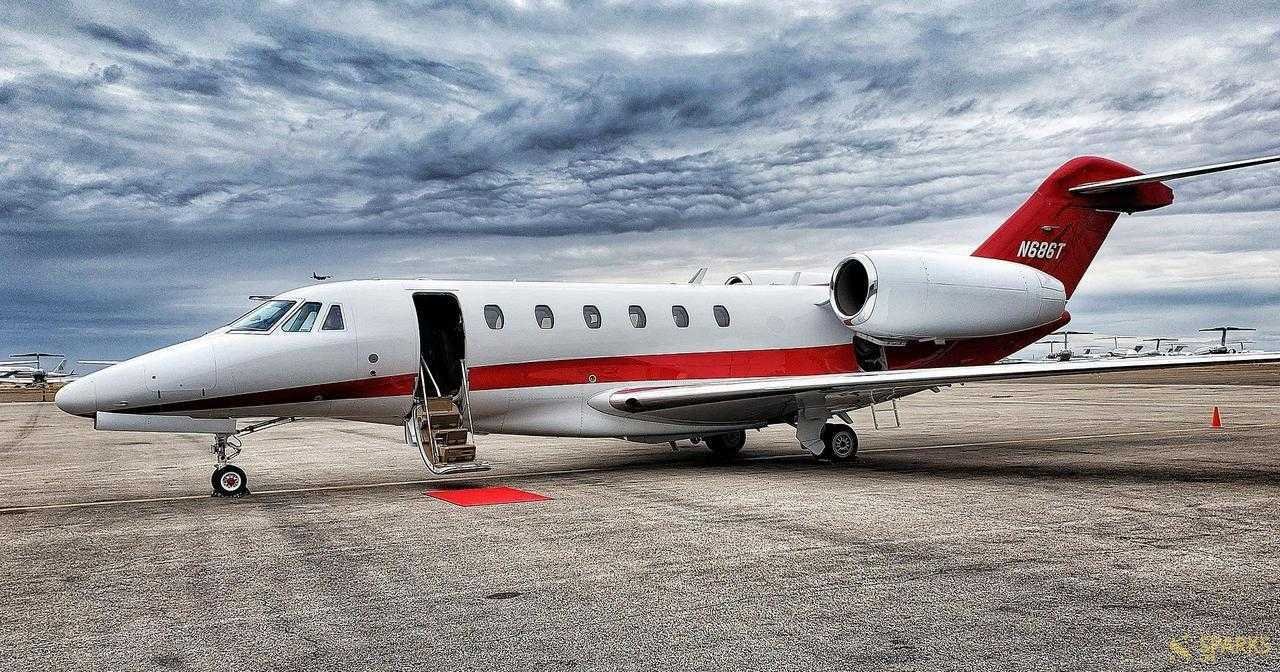Зображення для статті: FAQs on private jet charter