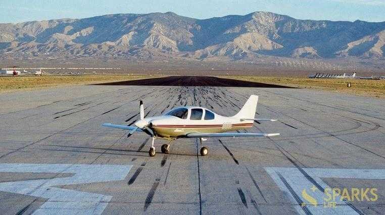 Зображення для статті: Private Flight Rules