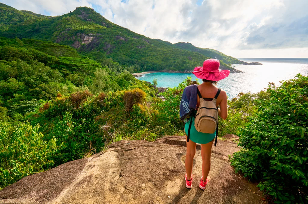 Eden Yacht Marina (Mahe isl.)